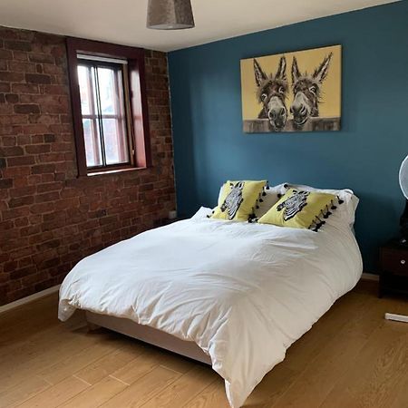 2 Bed Duplex Penthouse Apartment By Mathew Street Sleeps 6 Liverpool Extérieur photo
